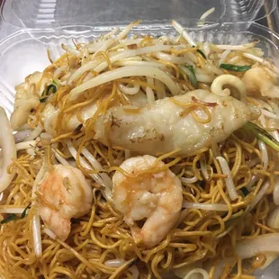 Tomato Beef Chow Mein