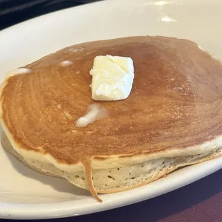 Short Stack Buttermilk Pancakes