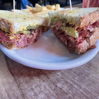 Pastrami Sandwich