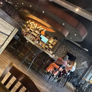 Looks like a chill Happy Hour to me!!