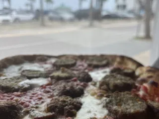 V Pizza - Jacksonville Beach