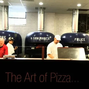 V pizza had thier ovens made in Naples italy and shipped over to Jacksonville...900 degrees makes amazing pizza