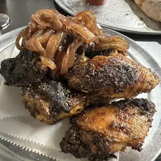 V Signature Wings (10)