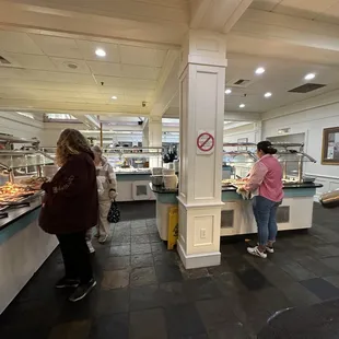 sushi and sashimi, interior