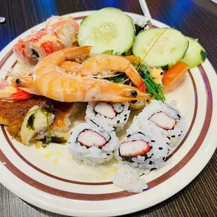 Sushi, Shrimps, fish