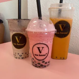 thai tea, strawberry smoothie, and mocha