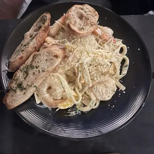 Shrimp Alfredo