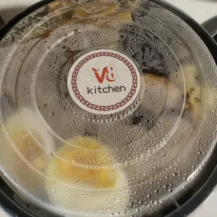 V8 Kitchen