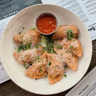 TOASTED RAVIOLI