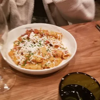 RIGATONI