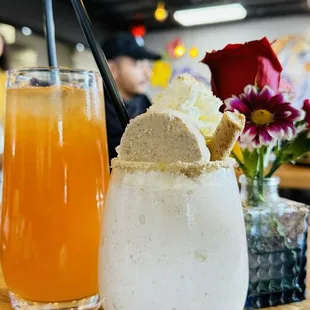 Woow me encantó mazapán frappe  no es  muy dulce pero tampoco insípido está en su punto