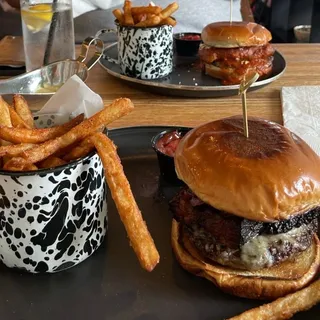 CHILE RELLENO BURGER