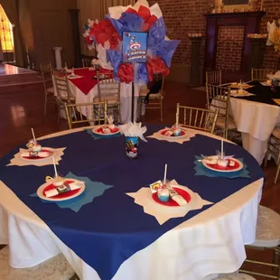 Superhero themed baby shower! So much fun!!!