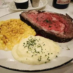 Prime Rib, Cream Corn, Mash Potatoes