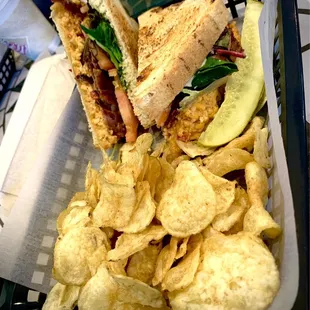 B.L.T PC (Pimento Cheese)