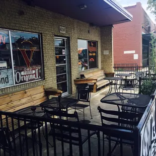 Great little sidewalk patio out front.