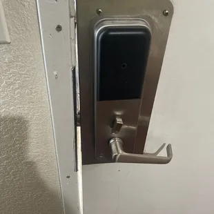 Poorly closed door