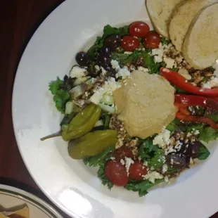 Mediterranean Salad