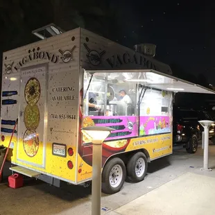 a food truck at night