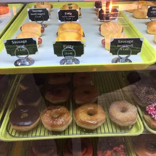 food, dough desserts, donuts