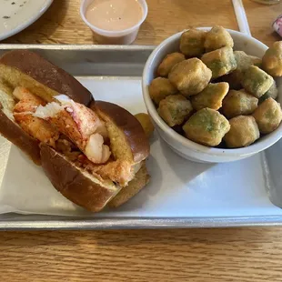 Lobster roll