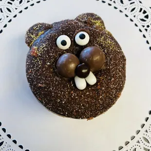 Punxsutawney Phil is so cute.