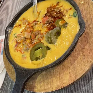 TEX-MEX QUESO