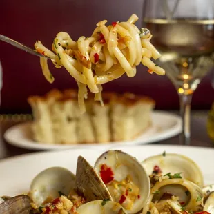 Buccatini Clams