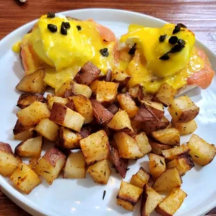 Smoked Salmon Benedict