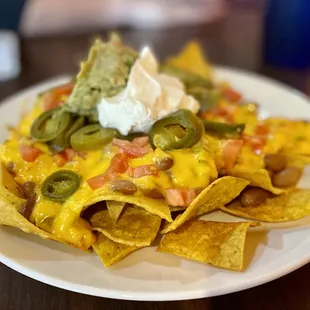 Simple Bean &amp; Cheese Nachos YUM! :)...