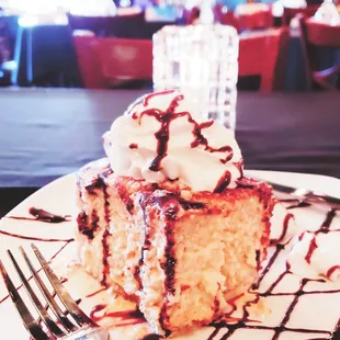 Valentino's six star dessert,