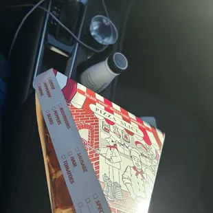 Pepperoni pizza box