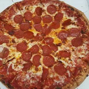 Large Pepperoni Pizza