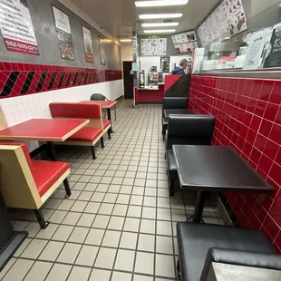 Very clean seating area