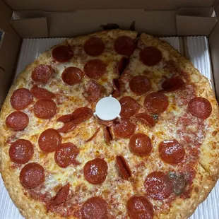 LRG Pepperoni Pizza