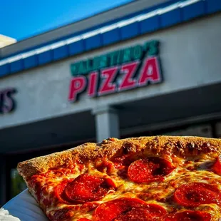food, pizza
