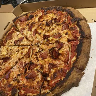 Valentinos pizza burnt!!