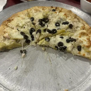 Gourmet Chicken Pizza