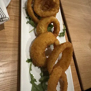 onion rings on a plate