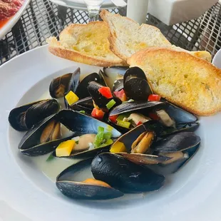 Drunken Mussels