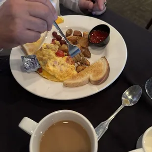 Ham and cheese omelette