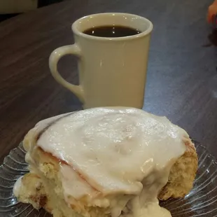 Cinnamon roll &amp; coffee breakfast.