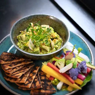 avocado hummus