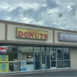 the outside of a donut shop