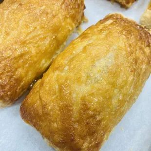 Mango Pastry