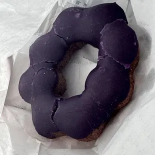 Ube mochi donut