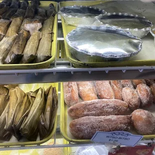 P. I. Style Rice-cakes &amp; Doughnuts . Sweet Goodness