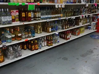 WAREHOUSE LIQUOR STORES