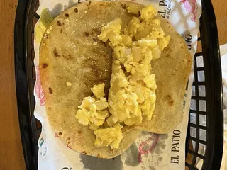 El Patio De La Casa De Mi Abuela