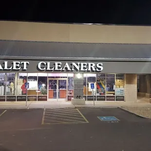 Valet Cleaners - storefront